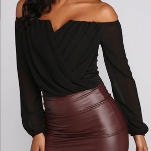 Windsor Chiffon Strapless Top Long Sleeve Off-The-Shoulder Shirt Deep V Size S